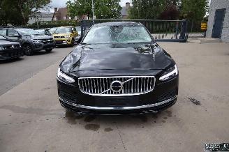 Damaged car Volvo S-90 2.0 HYBRIDE / BENZ 2020/12