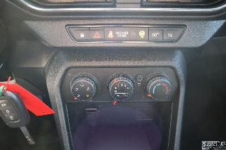 Dacia Sandero 1.0 BENZ picture 13