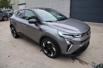 Schadeauto Renault Captur 1.0 BENZ 2025/5