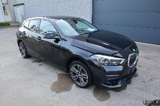 Schadeauto BMW 1-serie I 2024/3