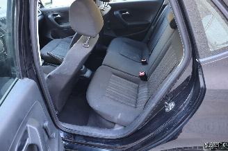 Volkswagen Polo 1.0 BENZ picture 11