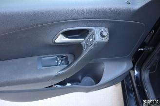 Volkswagen Polo 1.0 BENZ picture 9