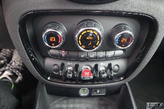 Mini Clubman 1.5 D picture 14