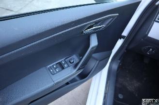 Seat Ibiza 1.0 BENZ picture 11