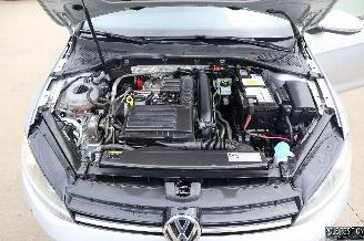 Volkswagen Golf 1.2 BENZ picture 18