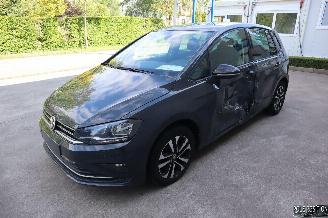 Auto incidentate Volkswagen Golf Sportsvan 1.6 TDI 2019/9