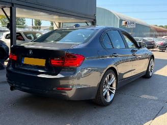 BMW 3-serie 320i AUTOMAAT NAP XENON picture 5