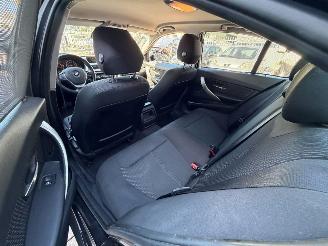 BMW 3-serie 320i AUTOMAAT NAP XENON picture 15