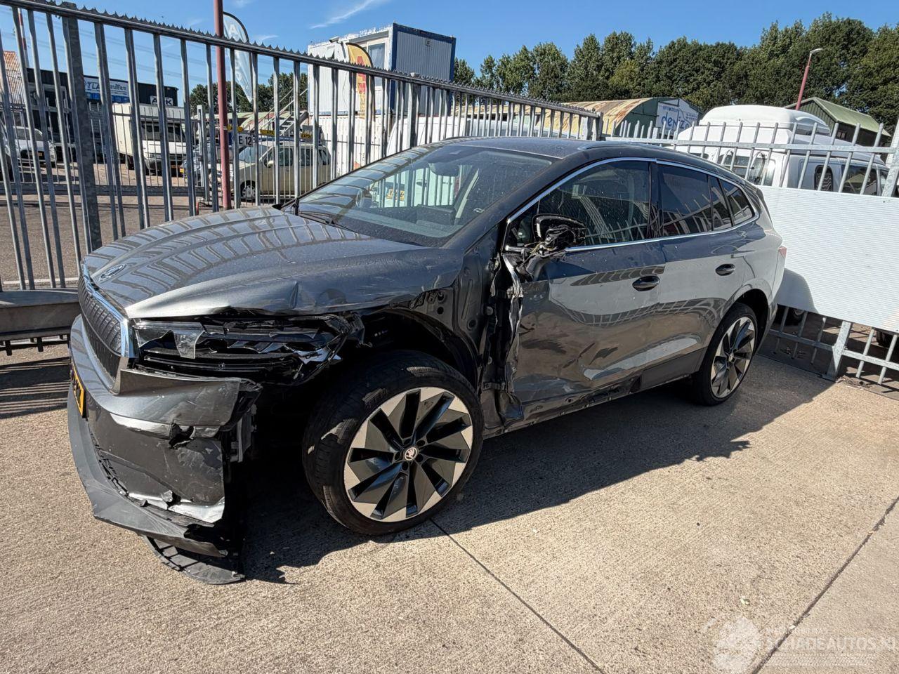 Skoda Enyaq 80 BUSINESS EDTION