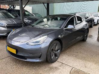 Unfallwagen Tesla Model 3 Long Range AWD 75kwh NAP 2019/12