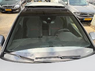 Volkswagen Golf GTI CLUBSPORT 301PK PANO HARMAN KARDON picture 21