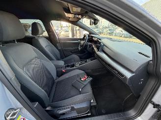 Volkswagen Golf 1.5eTSI R LINE HUD IQ LIGHT picture 13