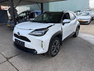 krockskadad bil auto Toyota Yaris Cross 1.5 Hybrid Executive FULL OPTIONS ! 56dkm NAP 2022/11