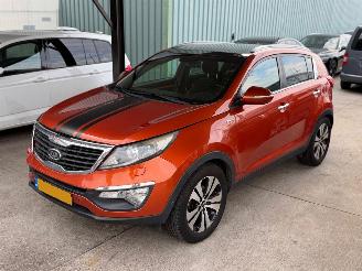 krockskadad bil auto Kia Sportage 2.0 AWD LPG AUTOMAAT FULL OPTIONS 2013/1