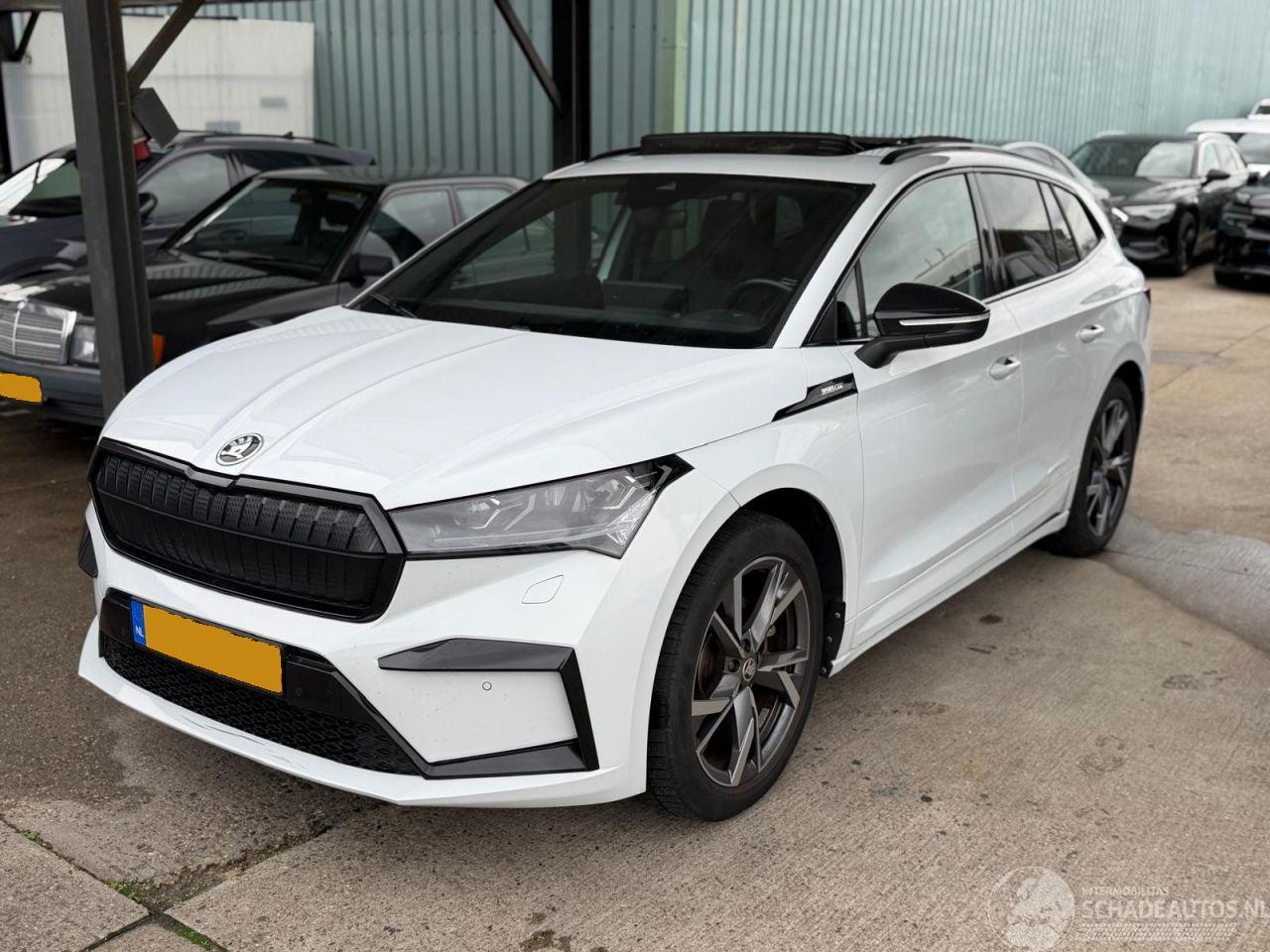 Skoda Enyaq 60 SPORTLINE PANO CRYSTAL LIGHTING NAP