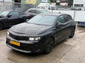 Schadeauto Opel Astra GS LINE AUTOMAAT LED XENON FULL 2024/8