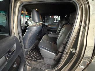 Toyota Hilux 2.8 D-4D Double Cabine Invincible 90dkm NAP picture 19
