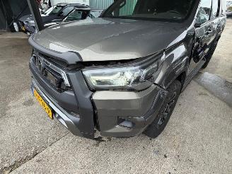 Toyota Hilux 2.8 D-4D Double Cabine Invincible 90dkm NAP picture 23