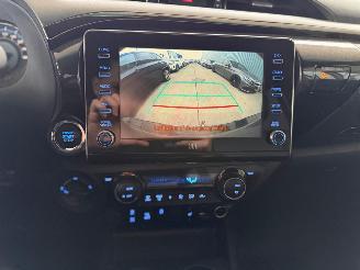 Toyota Hilux 2.8 D-4D Double Cabine Invincible 90dkm NAP picture 16