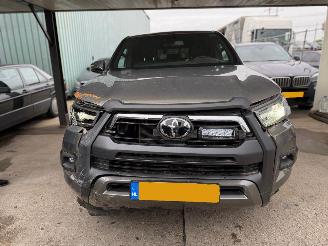 Toyota Hilux 2.8 D-4D Double Cabine Invincible 90dkm NAP picture 2