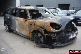 Mini Cooper CLUBMAN picture 2