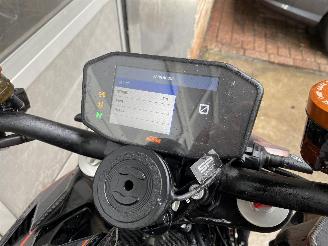 KTM 1290 Super Duke R Carbon Austin uitlaat picture 9