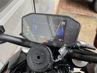 KTM 1290 Super Duke R Carbon Austin uitlaat picture 10