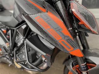 KTM 1290 Super Duke R Carbon Austin uitlaat picture 3