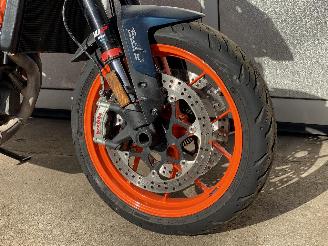 KTM Alle 890R duke Akrapovic picture 7
