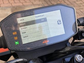 KTM Alle 890R duke Akrapovic picture 12