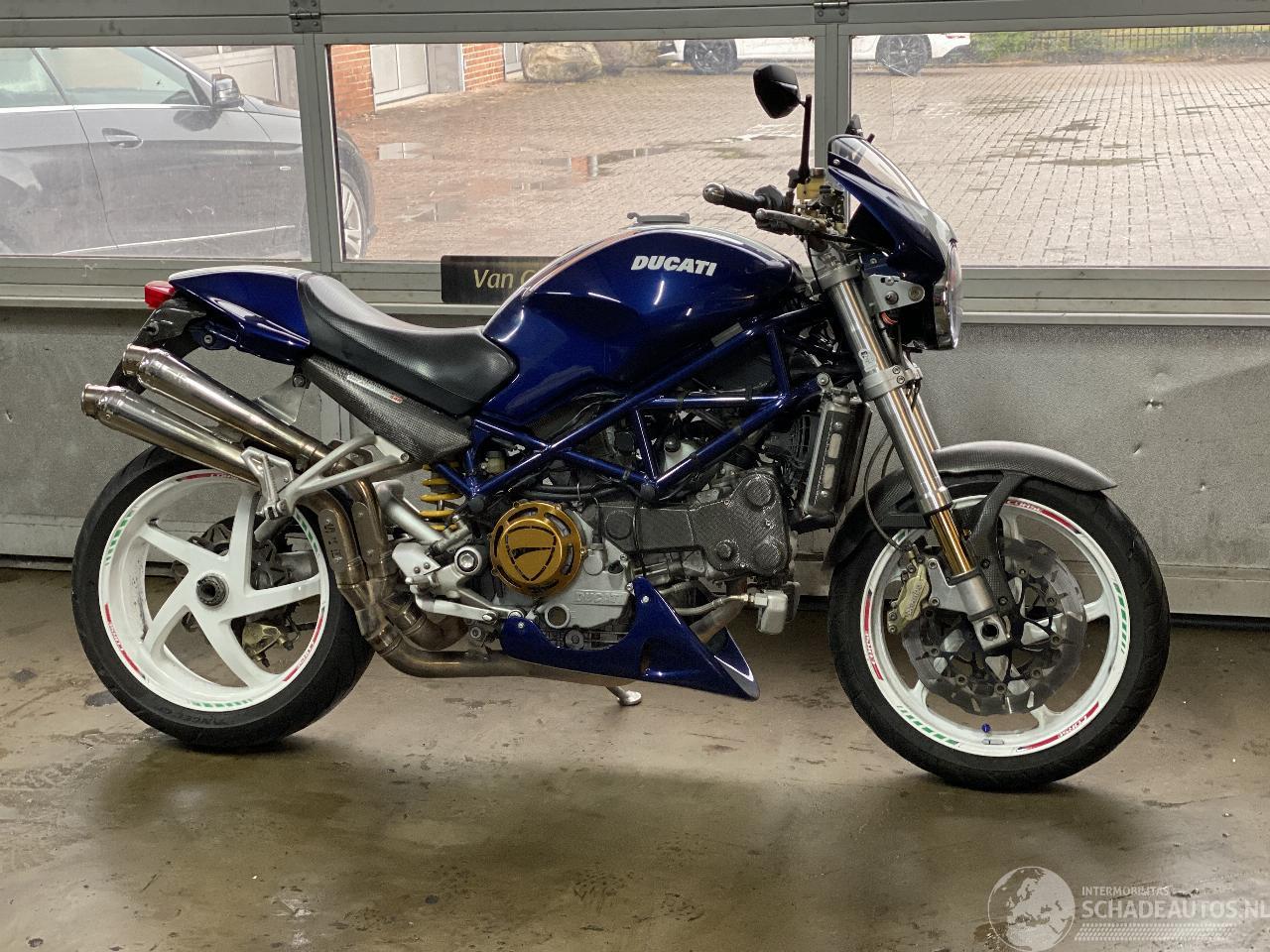 Ducati Monster S4 S4R