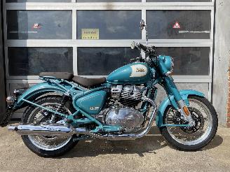 Vaurioauto  motor cycles Royal Enfield 650 Twin classic 650 twin 2025/9