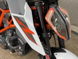 KTM 1290 Super Duke R 1290R Akrapovic nieuwstaat! picture 11
