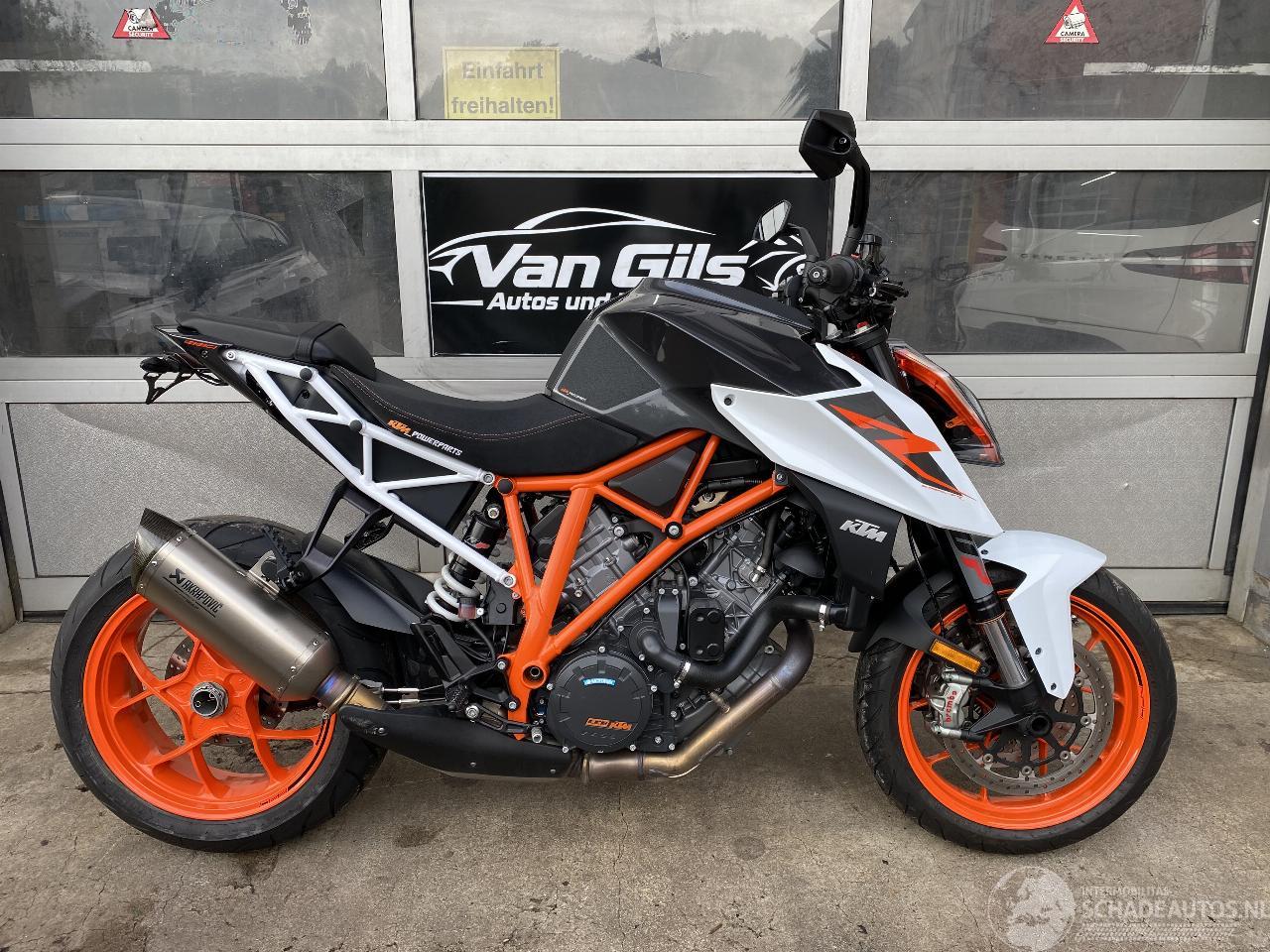 KTM 1290 Super Duke R 1290R Akrapovic nieuwstaat!