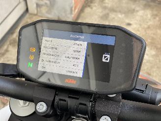 KTM 1290 Super Duke R 1290R Akrapovic nieuwstaat! picture 9