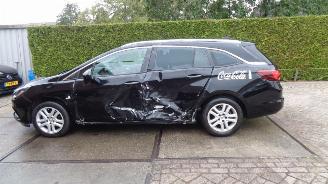 Opel Astra 1.4i  turbo  navi   110kw picture 6