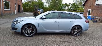 Voiture accidenté Opel Insignia 1.6i 5drs airco 2015/4