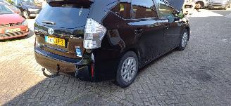skadebil auto Toyota Prius Plus 1.8 hybrid  7 persoons  navi 2012/8