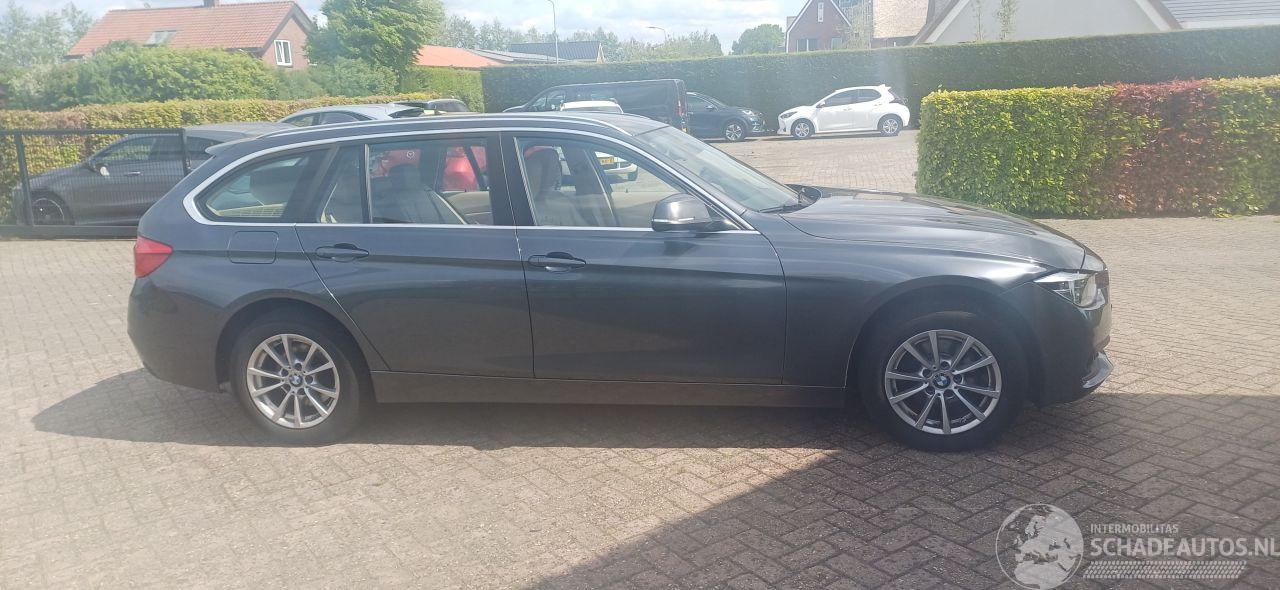 BMW 3-serie 320i  automaat   clima   184pk leer