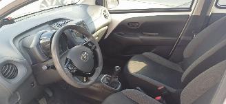 Toyota Aygo 1.0 vtti   airco picture 5