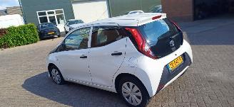 Toyota Aygo 1.0 vtti   airco picture 10