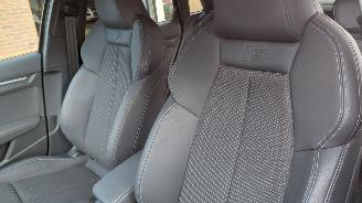 Audi A3 1.0 tfsi  110pk navi  s line picture 4