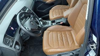 Volkswagen Golf 1.5 tsi   131pk leer automaat  pano picture 8