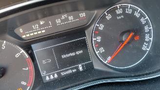 Opel Corsa 1.0i cosmo  66kw  pano clima navi picture 5