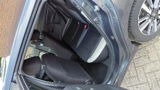 Nissan Micra 0.9 ig t connecta picture 3