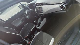 Nissan Micra 0.9 ig t connecta  navi clima picture 4