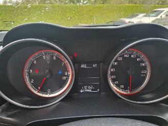 Suzuki Swift 1.2i  90pk navi airco picture 8