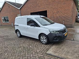 Schade bestelwagen Renault Kangoo 1.5 dci  75pk   schuifdeur    navi   clima 2024/12