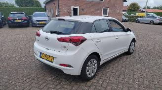 Hyundai I-20 1.0 tgdi  74kw     airco picture 3