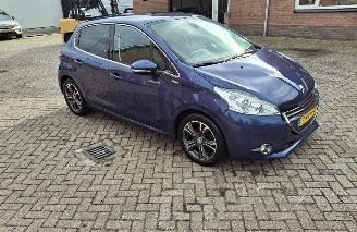 Unfallwagen Peugeot 208 1.6 vti  88kw   clima 2013/7